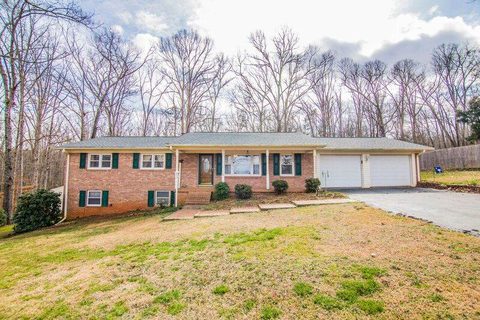 120 Brookwood Drive