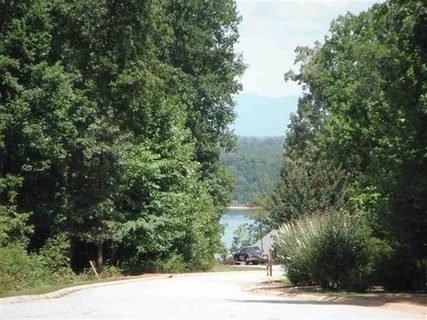 239 Mountain View Pointe Drive Lot 28 Mountain View Poin sold home in Mountain View Pointe, Seneca, SC