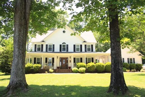 104 Colonial Court sold home in Smithfield, Easley, SC