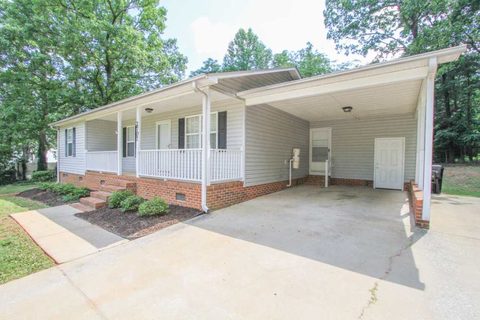 2707 Dellwood Lane