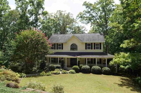 1816 Yorktown Drive sold home in Loran Pointe, Seneca, SC