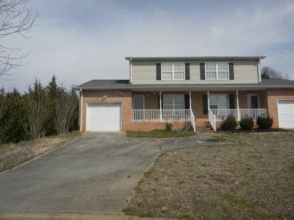 222 River Oaks Circle