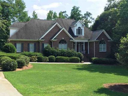 612 Pinehollow Drive