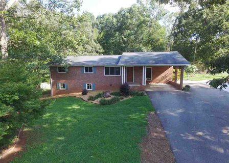 118 Brookwood Drive