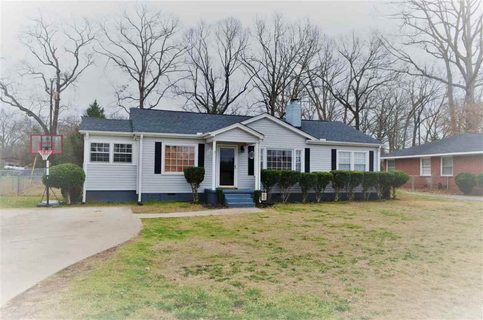 3207 Howland Drive
