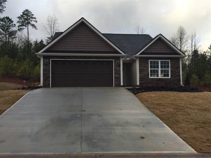 131 Gallant Lane