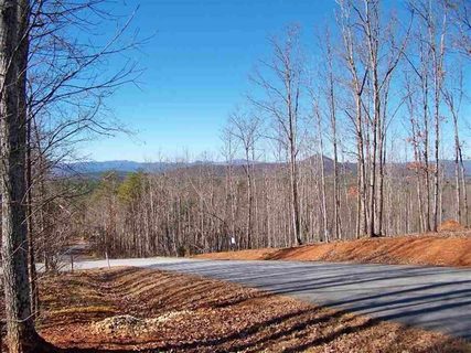 211 Cliffside Trail