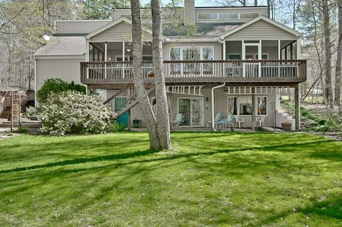 Previously sold for $285,000