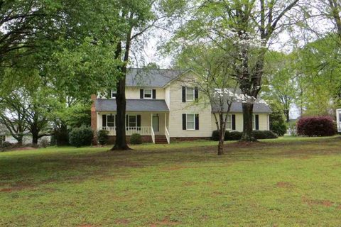 109 Devon Way