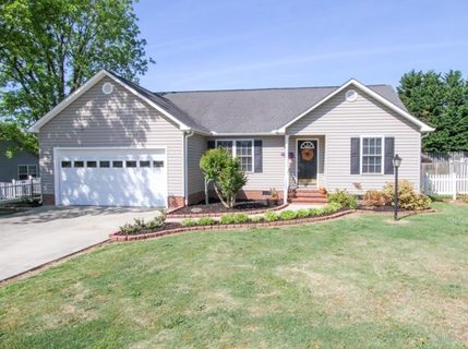 107 Ashwood Lane