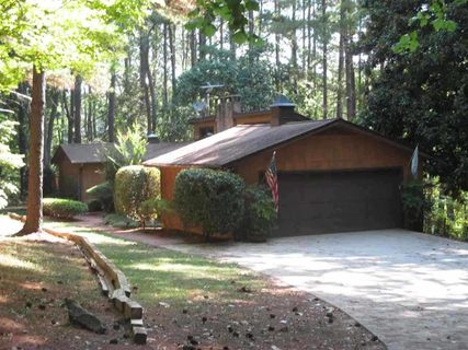 828 Keowee School Road sold home in Knollwood Manor, Seneca, SC
