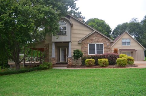 206 Frances Cannon Drive
