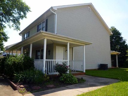 110 Summerwalk Court