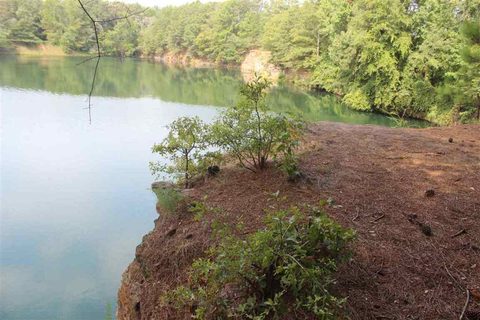108 Fleet Drive Lot 32