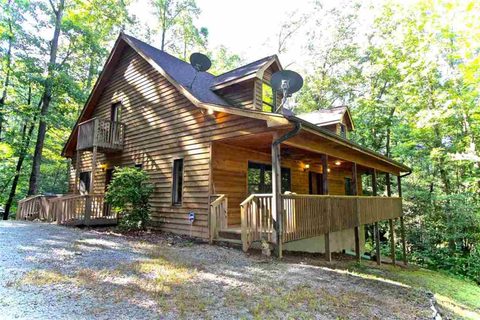 658 Chattooga Lake Road sold home in Chattooga Lake, Mountain Rest, SC