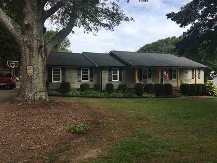 105 Southgate Circle sold home in Southgate, Piedmont, SC