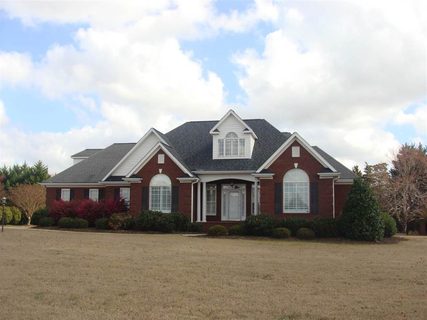 102 Buttercup Trail