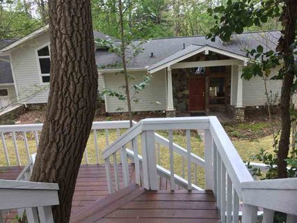 100 Cherokee Road