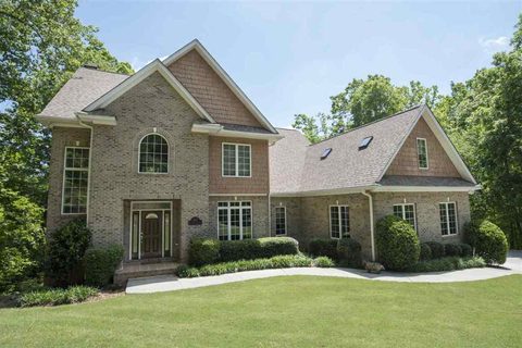 Previously sold for $620,000