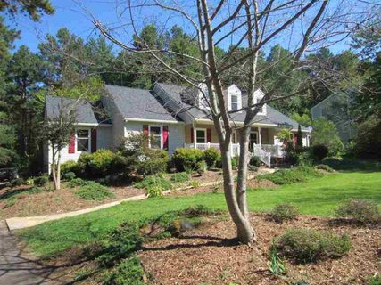 1524 Enterprise Lane Near Lake Keowee Marina sold home in Loran Pointe, Seneca, SC