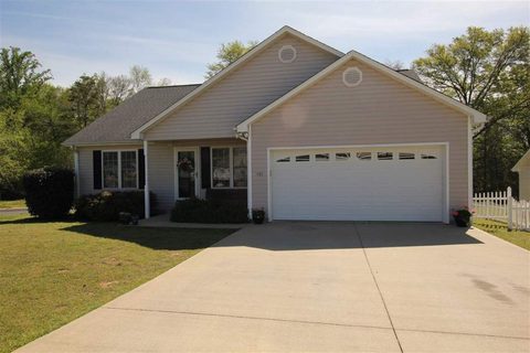 401 Ashwood Lane