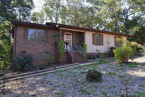 318 Lawrence Bridge Road