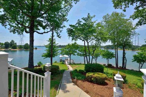 23083 Mcdonald Point Road sold home in Mcdonald Pointe, Seneca, SC