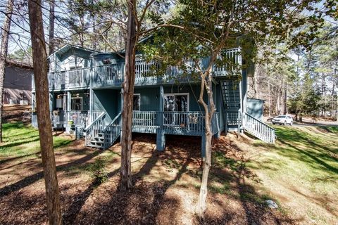13A Hartwell Villas