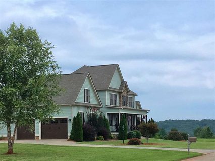 403 Home Stretch Drive sold home in Blue Mountain Estates, Seneca, SC