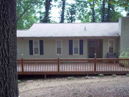 517 Woodland Circle