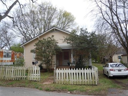 36 Sirrine Street