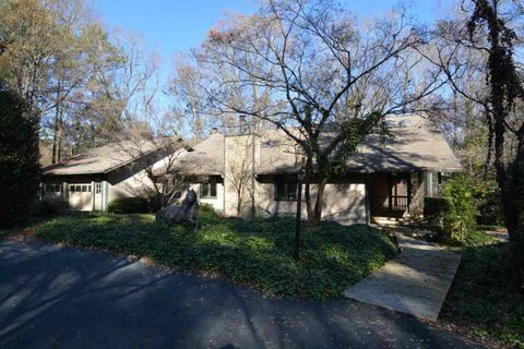 390 Ridgecrest Drive sold home in Bentbrook Farms, Clemson, SC