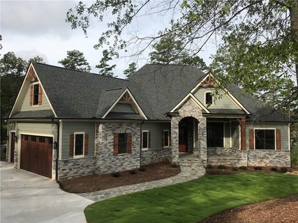 861 Elmwood Court