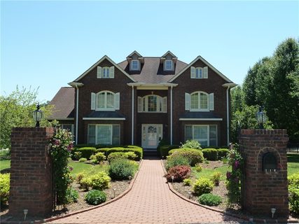 110 Sedgefield Drive sold home in Sedgefield, Clemson, SC