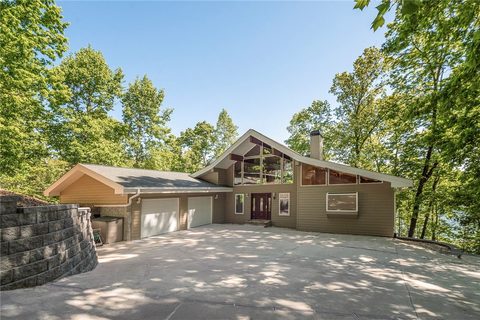 213 Riverlake Road