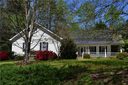 1098 Manila Drive sold home in Seneca, SC