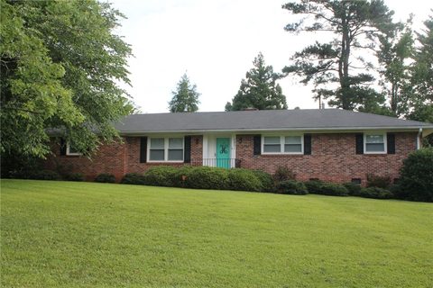 2801 Little Creek Drive