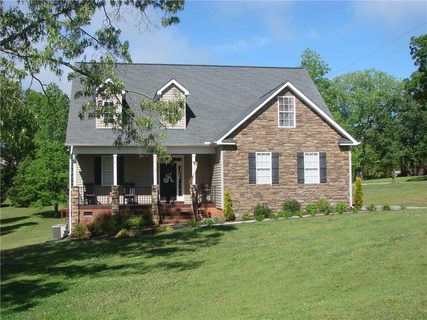 102 Browning Heights Way sold home in Browning Height, Central, SC