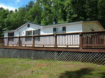 110 Holt Drive sold manufactured home in Rocky Shores, Iva, SC
