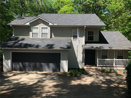 206 Stacey Kelley Drive sold home in Woodland Acres, Seneca, SC