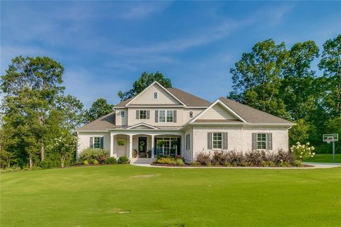 201 Oakmont Drive