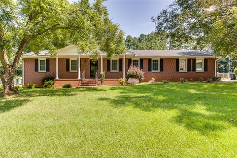 104 Wedgewood Drive sold home in Windsor Forest, Anderson, SC