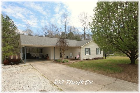 302 Thrift Drive sold home in Terrace Hills, Westminster, SC