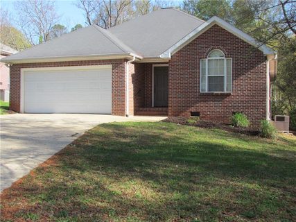 13 Woodbridge Circle