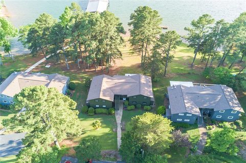 6 Hartwell Villas A
