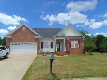 108 Laurens Court