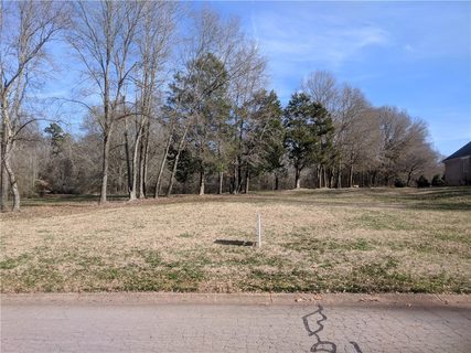 110 Vinings Crossing