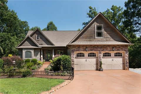Previously sold for $372,000