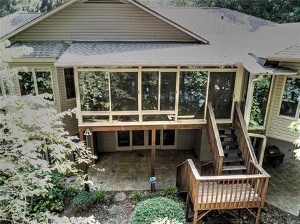 114 South Shore Drive sold home in Parkview South, Fair Play, SC