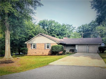 1401 Pioneer Drive